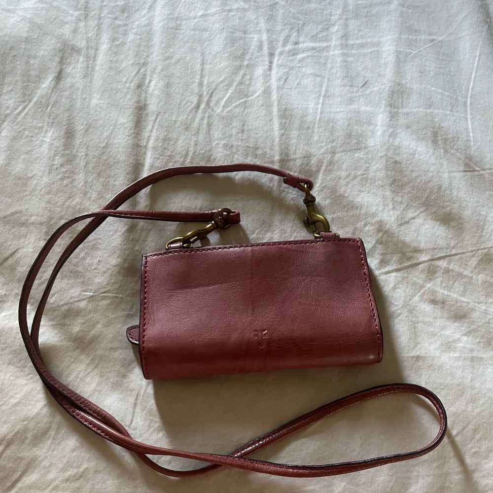 Frye shoulder wallet